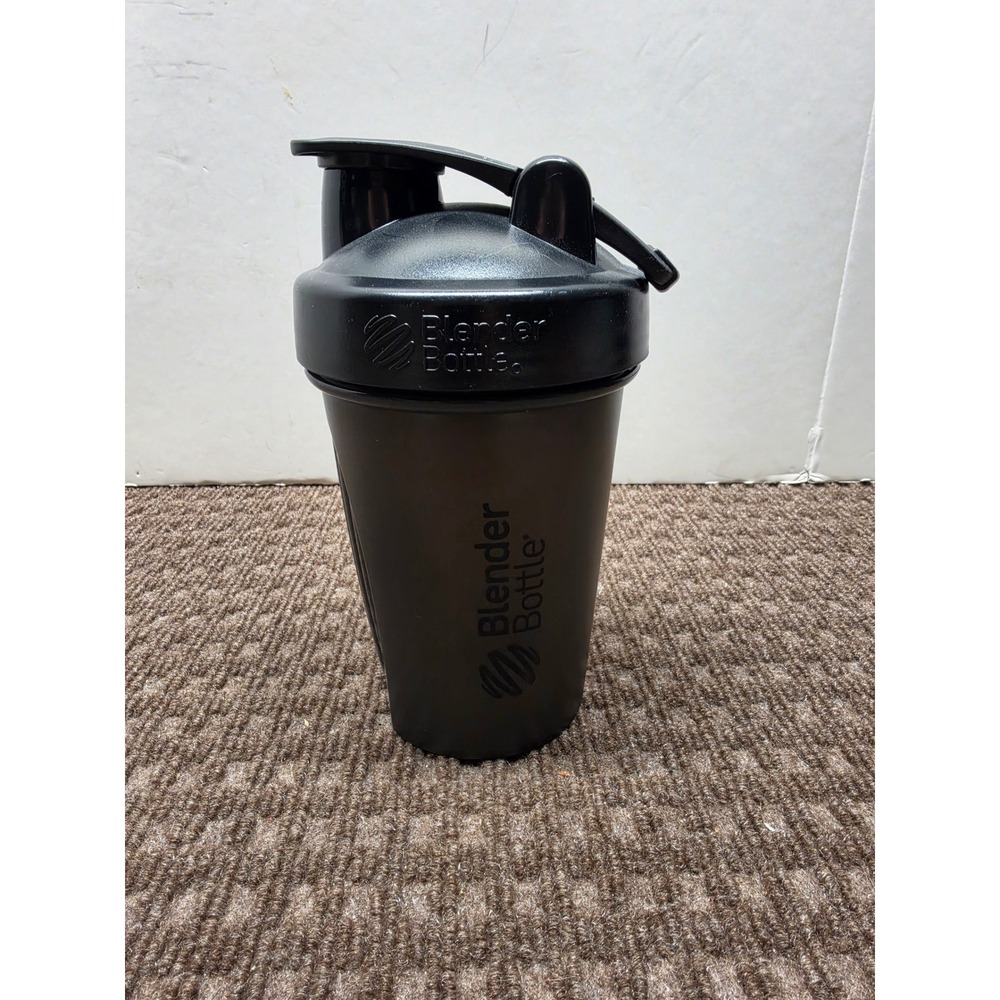 BlenderBottle Classic 20 oz Protein Shaker Cup Black Gray with Wire Whisk Ball